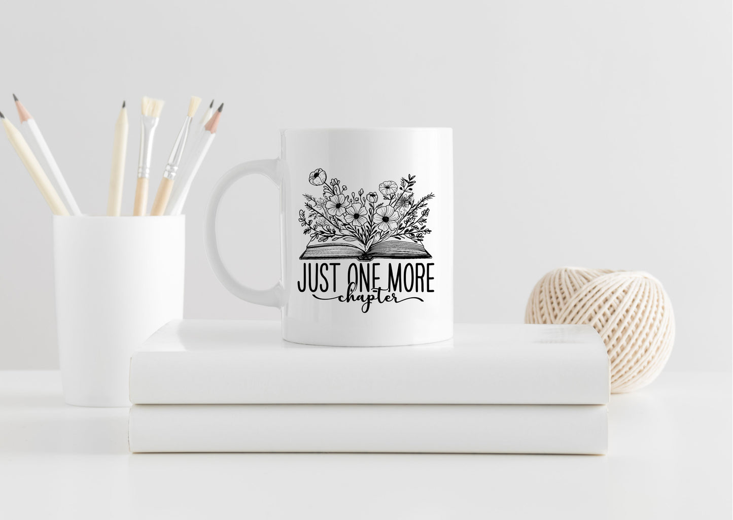 Personalised ceramic mug for readers/ book lovers/ Just one more chapter mug