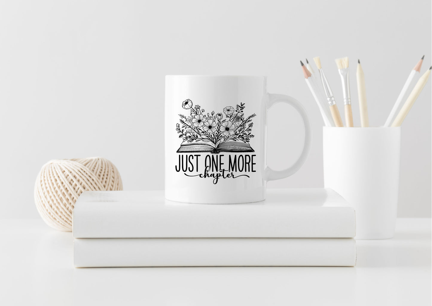 Personalised ceramic mug for readers/ book lovers/ Just one more chapter mug